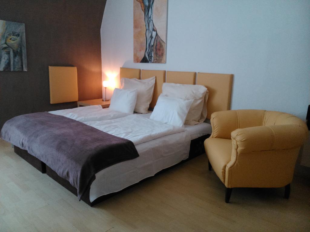 Apartment Sova 俄斯特拉发 客房 照片